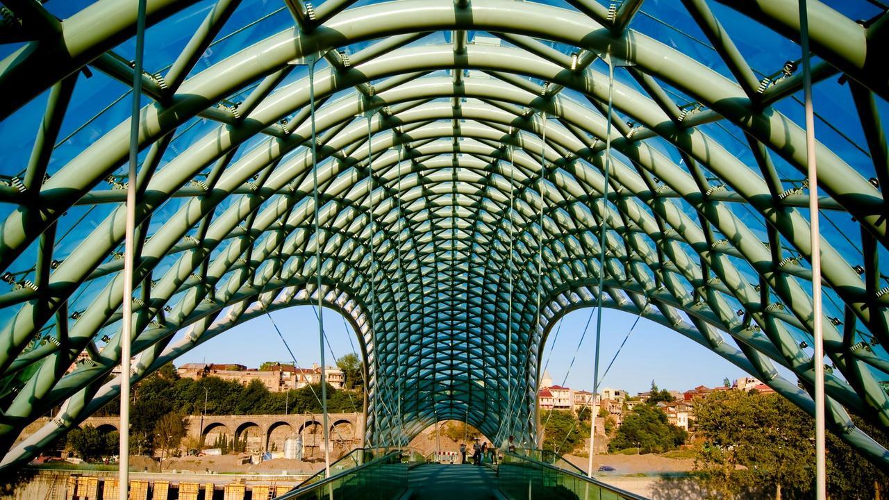 Freedom Square Apart Hotel Tbilisi Exteriör bild